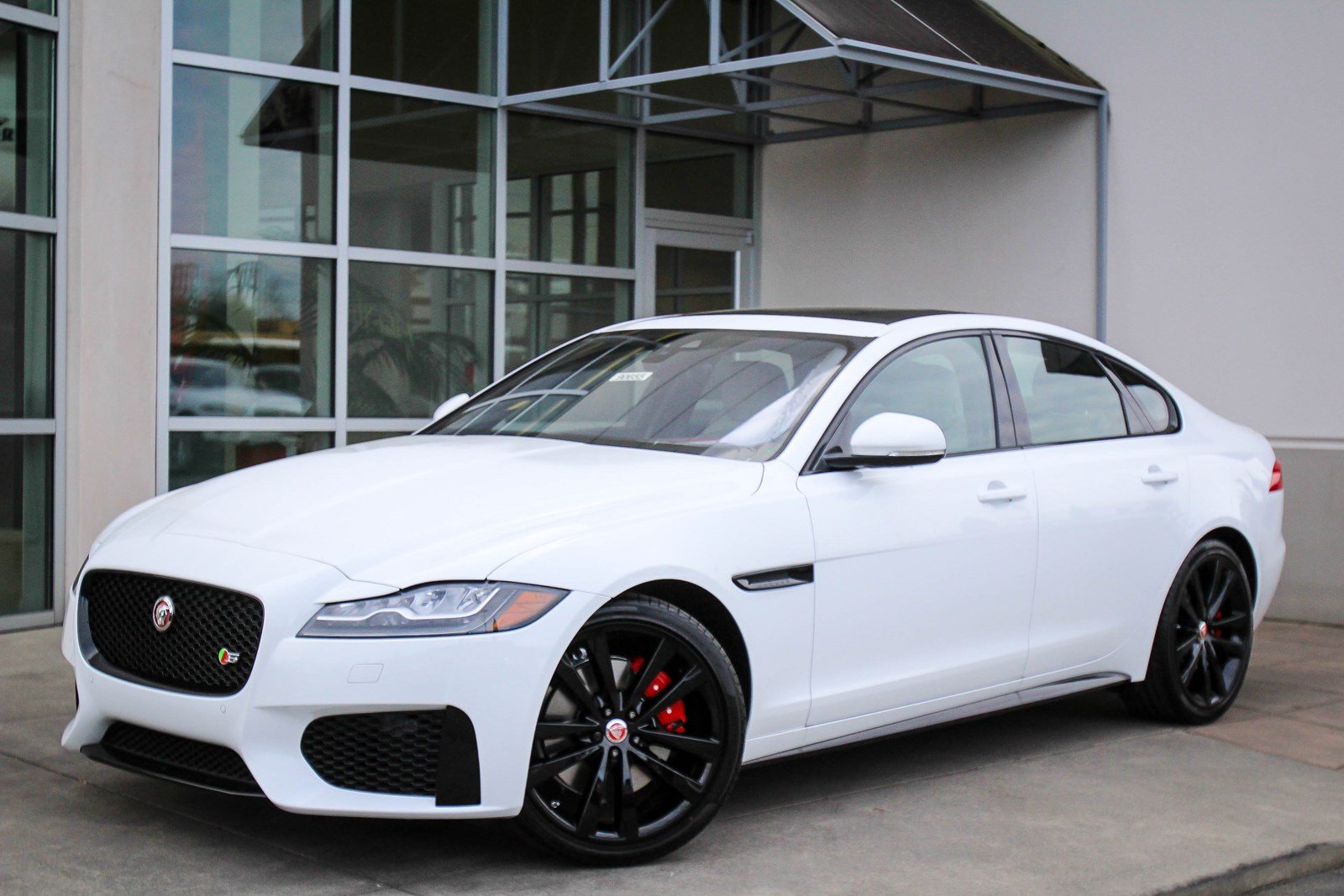 New 2019 Jaguar Xf S With Navigation Awd