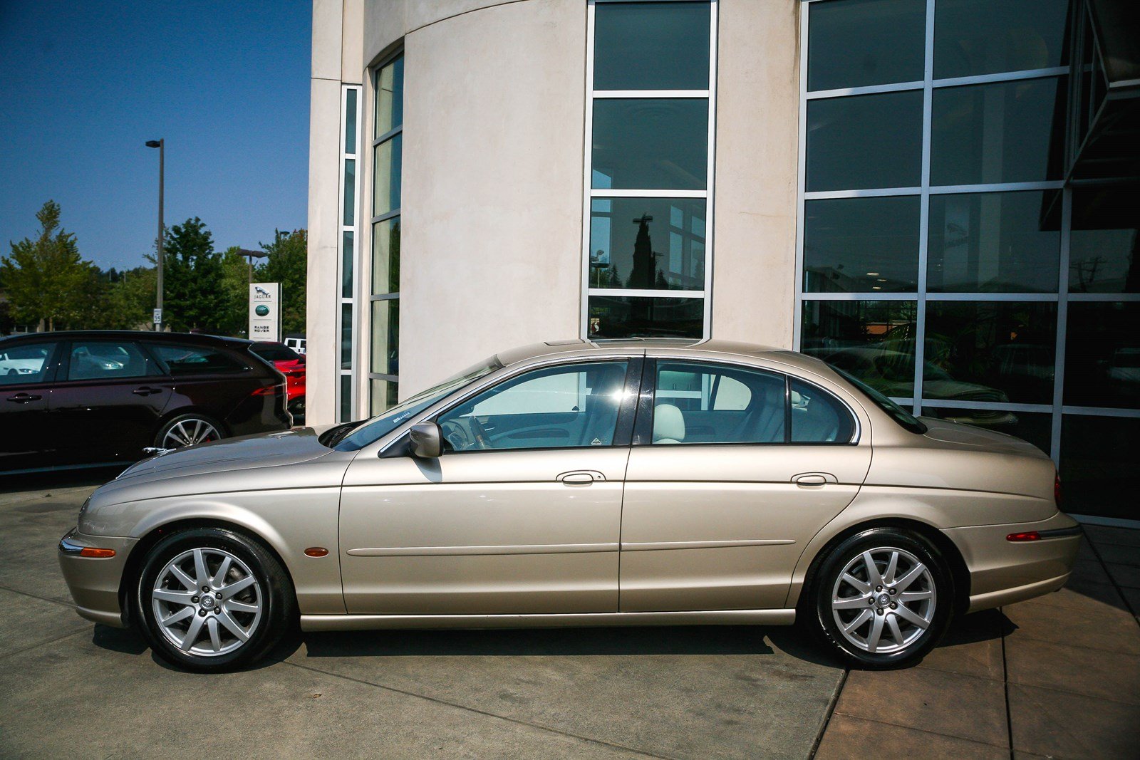 Jaguar s type 2000