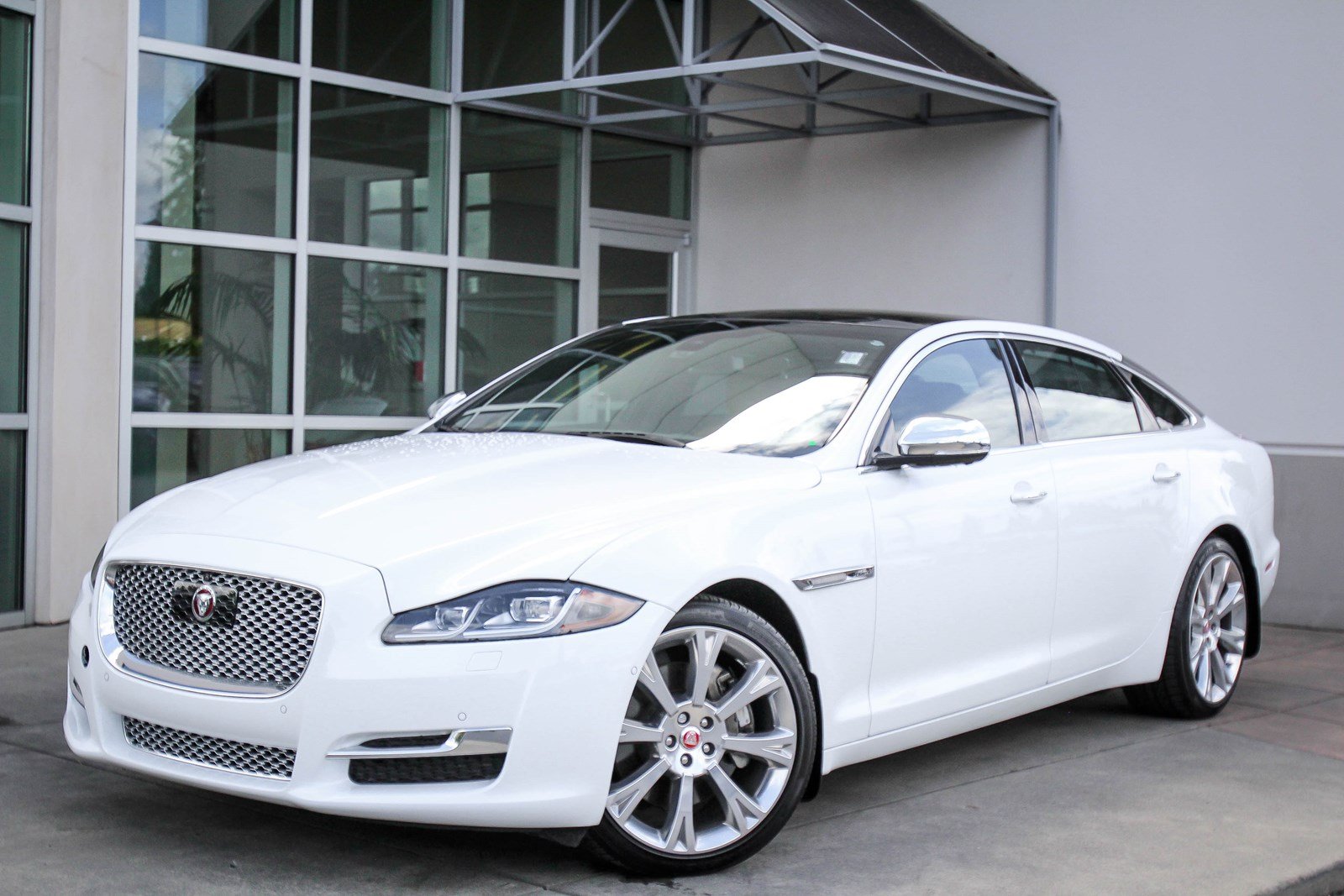 Certified Pre Owned 2017 Jaguar Xj Xjl Portfolio With Navigation Awd